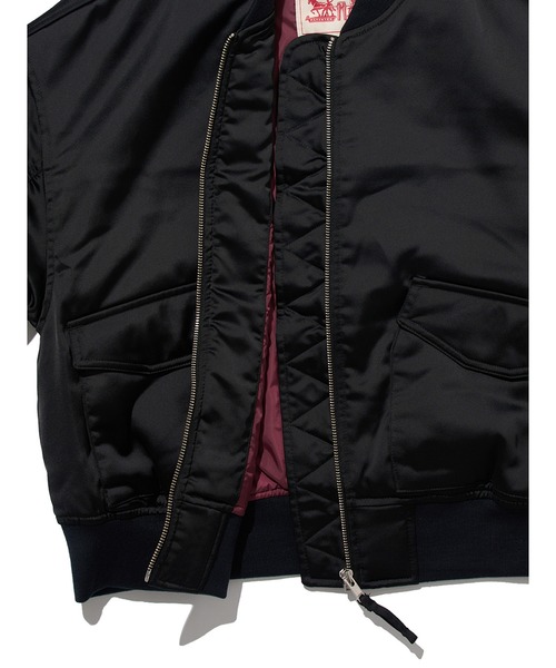 Levi's（リーバイス）の「Levi's/リーバイス ANDY テックジャケット ブラック CAVIAR（MA-1・レディース・ブラック・M/XS/S）」の5枚目の写真