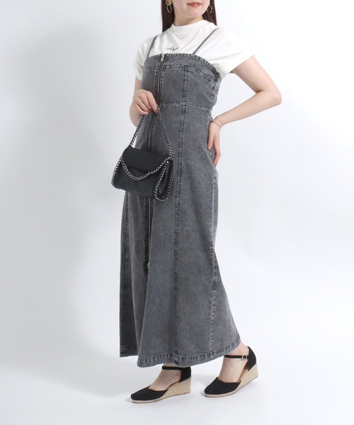 Salong hameu（サロン ハミュー）の「フロントジップ デニムキャミワンピース/ロングスカート レディース（ジャンパースカート・レディース・インディゴブルー/ブラック系その他/ケミカルウォッシュ・M/L）」の7枚目の写真