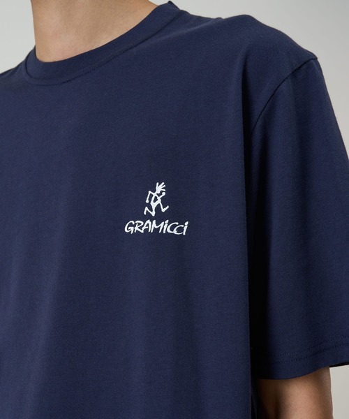 Gramicci(グラミチ)の「ONE POINT LOGO TEE|ワンポイントロゴTシャツ Gramicci グラミチ(Tシャツ/カットソー・メンズ・ホワイト/ブラック/マスタード/カーキ/ネイビー・S/M/L/XL/XXL)」の1枚目の写真