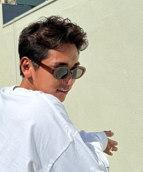 CANAL JEAN（キャナルジーン）の「Lakey Park　REMMYオーバルフレームアイウェア（サングラス・レディース・ブラウン/レッド/ブラック・ONE SIZE）」の3枚目の写真