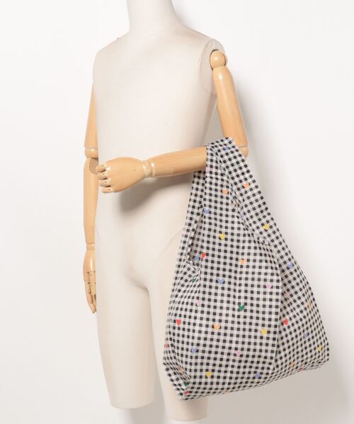 DouDou（ドゥドゥ）の「【BAGGU/バグゥ】STANDARD BAGGU（エコバッグ/サブバッグ・レディース・ブラック/グリーン/レッド/ネイビー・FREE）」の9枚目の写真