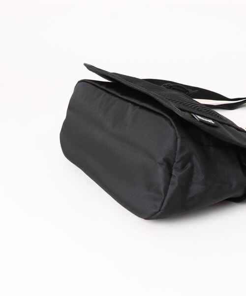 THRASHER（スラッシャー）の「【THRASHER】Messenger Bag(ST)（メッセンジャーバッグ・レディース・ブラック系その他2/ホワイト系その他/ブラック系その他・FREE）」の9枚目の写真
