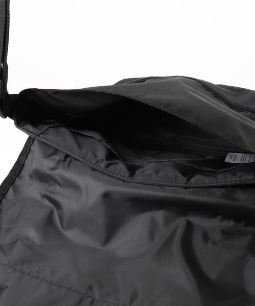 THRASHER（スラッシャー）の「【THRASHER】Messenger Bag(ST)（メッセンジャーバッグ・レディース・ブラック系その他2/ホワイト系その他/ブラック系その他・FREE）」の10枚目の写真