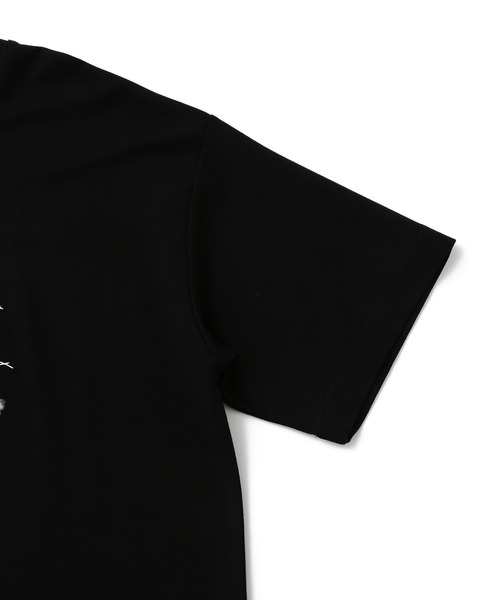 JUNRED（ジュンレッド）の「フラワーデコオーバーTシャツ（Tシャツ/カットソー・メンズ・ブラック/ホワイト・L/M/S）」の11枚目の写真