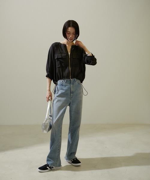 SALON adam et rope'（サロン アダム エ ロペ）の「【WEB限定】ハーフスリーブシアージップブルゾン【洗える】（ブルゾン・レディース・オフホワイト/ブラック・FREE）」の14枚目の写真