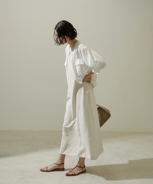 SALON adam et rope'（サロン アダム エ ロペ）の「【WEB限定】ハーフスリーブシアージップブルゾン【洗える】（ブルゾン・レディース・オフホワイト/ブラック・FREE）」の15枚目の写真