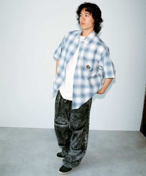 FREAK'S STORE（フリークスストア）の「The Crema Club/ザ クレマ クラブ 【別注】 オンブレ チェック シャツ（シャツ/ブラウス・メンズ・ブラック/オフホワイト・MEDIUM/LARGE）」の17枚目の写真