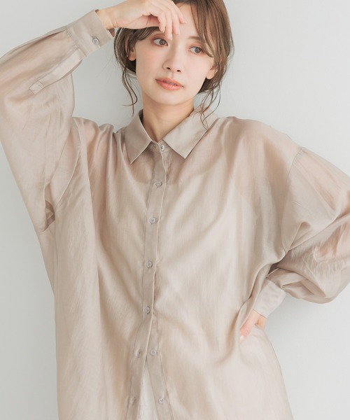 mysty woman(ミスティウーマン)の「ユルシルエットシアーシャツ 135548(シャツ/ブラウス・レディース・ブラック/ライトブルー/ライトピンク/オフホワイト/ライトグリーン/ベージュ・FREE)」の4枚目の写真