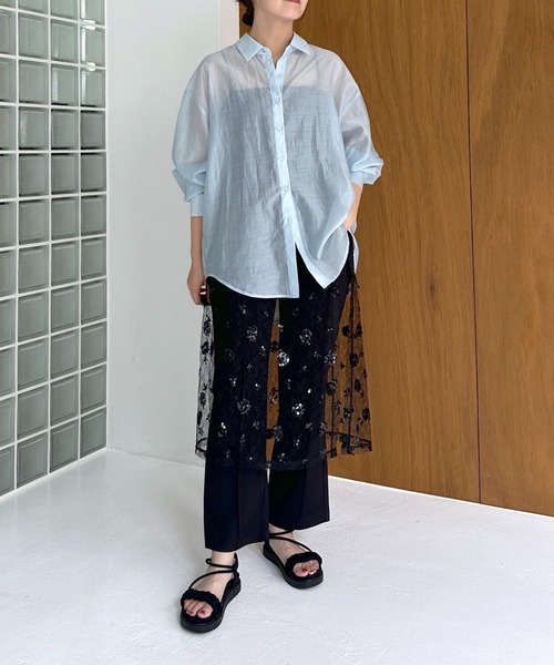 mysty woman(ミスティウーマン)の「ユルシルエットシアーシャツ 135548(シャツ/ブラウス・レディース・ブラック/ライトブルー/ライトピンク/オフホワイト/ライトグリーン/ベージュ・FREE)」の12枚目の写真