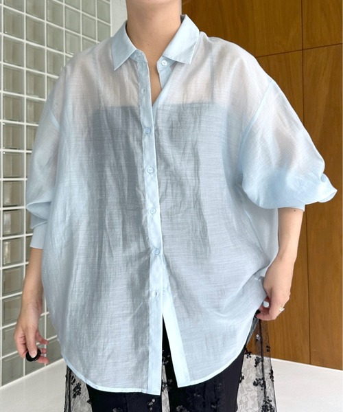 mysty woman(ミスティウーマン)の「ユルシルエットシアーシャツ 135548(シャツ/ブラウス・レディース・ブラック/ライトブルー/ライトピンク/オフホワイト/ライトグリーン/ベージュ・FREE)」の11枚目の写真