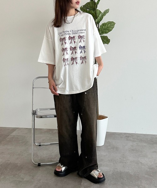 apres jour mignon(アプレジュールミニョン)の「アソートピグメントリボンTシャツ【ZOZOTOWN限定アイテム】(Tシャツ/カットソー・レディース・ホワイト系その他/ブラック系その他2/ブラック系その他/オフホワイト・フリー/X-LARGE)」の9枚目の写真