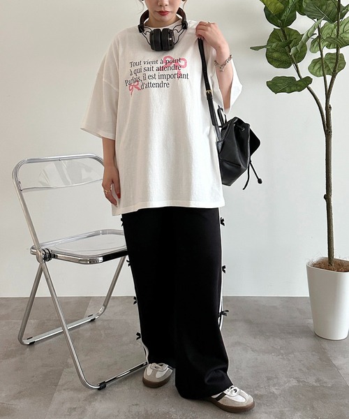 apres jour mignon(アプレジュールミニョン)の「アソートピグメントリボンTシャツ【ZOZOTOWN限定アイテム】(Tシャツ/カットソー・レディース・ホワイト系その他/ブラック系その他2/ブラック系その他/オフホワイト・フリー/X-LARGE)」の18枚目の写真