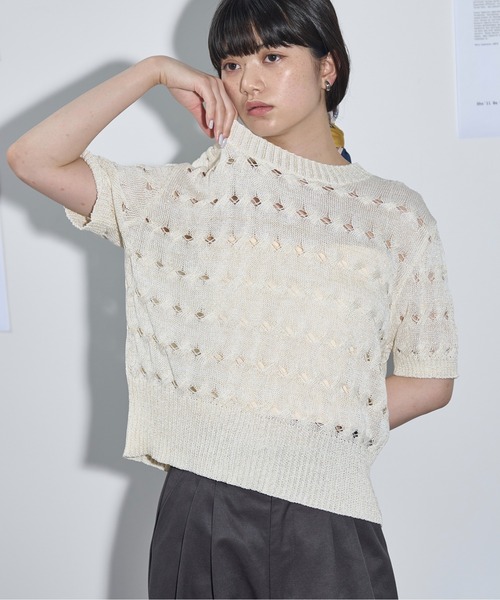 THE YOn（ザヨン）の「ラメ混シアーケーブルハーフスリーブニットプル