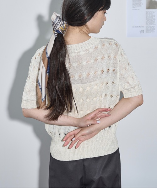 THE YOn（ザヨン）の「ラメ混シアーケーブルハーフスリーブニットプル