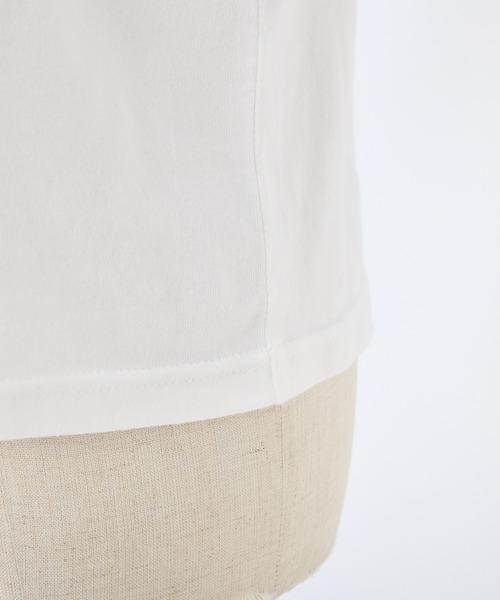 one after another NICE CLAUP(ワンアフターアナザーナイスクラップ)の「チョーカー付きローズT(Tシャツ/カットソー・レディース・サックスブルー/ベージュ/チャコールグレー/オフホワイト・FREE)」の12枚目の写真