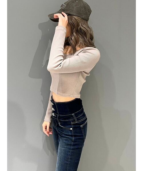 GYDA（ジェイダ）の「GYGYストーンロゴロンT（Tシャツ/カットソー・レディース・ベージュ/ブラック/オフホワイト・FREE）」の19枚目の写真