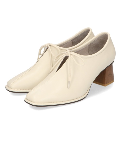 ORiental TRaffic（オリエンタルトラフィック）の「ウッドヒール甲深パンプス 41307（パンプス・レディース・ベージュ/ブラック/ホワイト・34/35/36/37/38/39/40/41/42）」の19枚目の写真