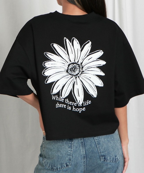 GORGE(ゴージ)の「オーロララメプリントTシャツ(Tシャツ/カットソー・レディース・ブラック/オフホワイト/ピンク/ライトブルーグレー/ネイビー/ダークグリーン/パープル・F)」の3枚目の写真