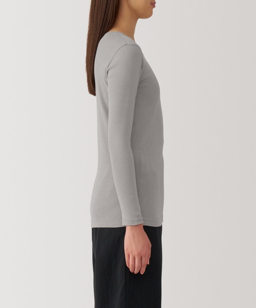 無印良品（ムジルシリョウヒン）の「（綿１００％）婦人　あったか綿　クルーネック長袖Ｔシャツ（インナーウェア/肌着・レディース・ブラック/ライトベージュ/ブラウン系/オフホワイト・S/M/L/XL）」の18枚目の写真