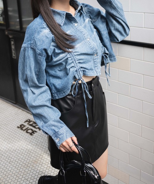 WEGO（ウィゴー）の「WEGO/ドロストデニムショートシャツ（シャツ/ブラウス・レディース・コバルトブルー/ブラック系2・FREE）」の11枚目の写真