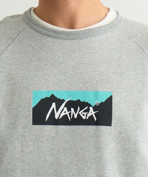 NANGA（ナンガ）の「ECO HYBRID BOX LOGO SWEATSHIRT/エコハイブリッド ボックスロゴ スウェットシャツ（スウェット・メンズ・ブラック/セージグリーン/オートミール/ライトグレー/ホワイト/ブラック系その他/オレンジ・S/M/L/XL）」の13枚目の写真