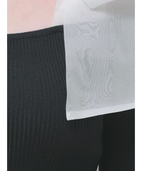 MERCURYDUO(マーキュリーデュオ)の「ショルダーリボンオフショルロングスリーブニット(ニット/セーター・レディース・チャコールグレー/ブラック/オフホワイト/ライトグレー・FREE)」の13枚目の写真