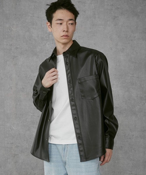 THE STANDARD(ザスタンダード)の「THE STANDARD/シンセティックレザーロングスリーブシャツ(シャツ/ブラウス・メンズ・ブラック・MEDIUM/LARGE)」の10枚目の写真