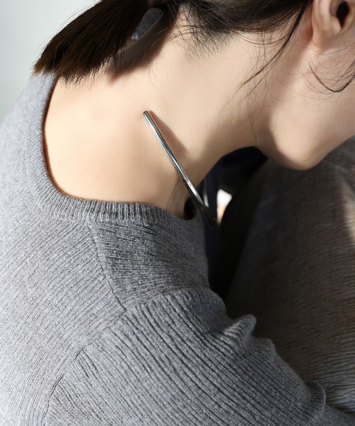 select MOCA（セレクトモカ）の「ステンレスカーブネックカフ（ネックレス・レディース・シルバー/ゴールド・FREE）」の8枚目の写真