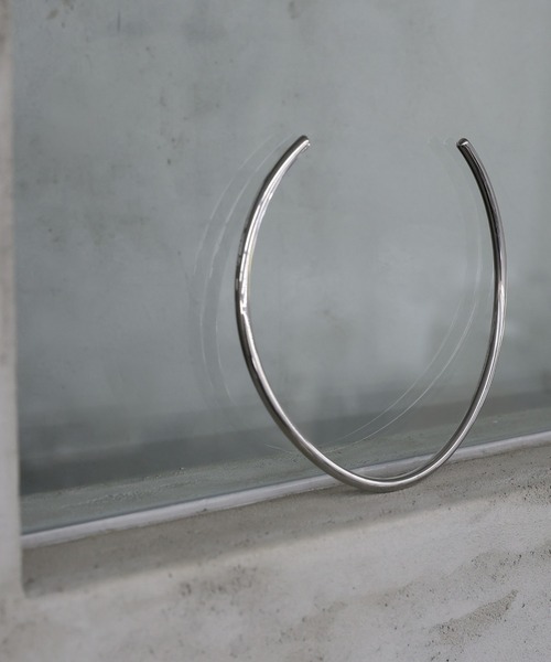 select MOCA（セレクトモカ）の「ステンレスカーブネックカフ（ネックレス・レディース・シルバー/ゴールド・FREE）」の9枚目の写真