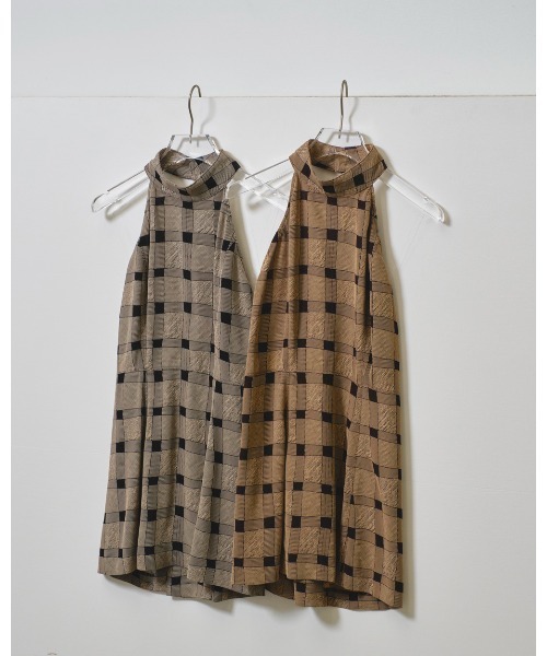 半額ストア セール】Halterneck Checkjacquard Tops（タンクトップ トップス