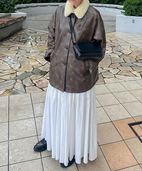 セール】ワンハンドルスクエアフラップショルダーバッグ