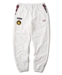 Hellrazor（ヘルレイザー）の「HELLRAZOR UMBRO NEW WORLD DIGITAL CAMO NYLON PANTS（ヘルレイザー x アンブロ ニューワールド デジタルカモ ナイロンパンツ）（その他パンツ）」