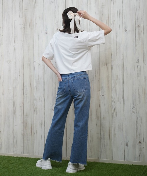 THE NORTH FACE（ザノースフェイス）の「THE NORTH FACE/ザ・ノース・フェイス シンプルロゴTシャツ NTW32597（Tシャツ/カットソー・レディース・ブラック/ホワイト/ライラック/ブルー・XL/L/M/S）」の18枚目の写真