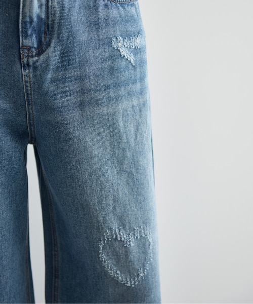 THE YOn(ザヨン)の「ハートダメージデニムパンツ(デニムパンツ・レディース・ブラック/ブルー・S/M)」の7枚目の写真