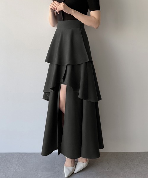 mipiarl(ミピアール)の「ハイウエストスリットティアードパンツスカート(スカート・レディース・ブラック/アイボリー/チャコール/ネイビー/グレイッシュベージュ/ブラウン・SMALL/MEDIUM/LARGE/X-LARGE)」の22枚目の写真