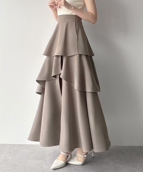 mipiarl(ミピアール)の「ハイウエストスリットティアードパンツスカート(スカート・レディース・ブラック/アイボリー/チャコール/ネイビー/グレイッシュベージュ/ブラウン・SMALL/MEDIUM/LARGE/X-LARGE)」の8枚目の写真