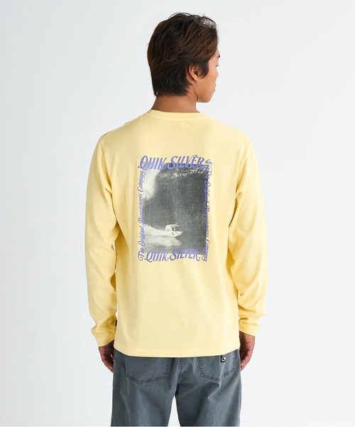 Quiksilver（クイックシルバー）の「QS SUNRISE BOWL LT /クイックシルバーバックプリント長袖ロンT（Tシャツ/カットソー・メンズ・ホワイト/オレンジ/イエロー/ブラック・LARGE/SMALL/X-LARGE/MEDIUM）」の3枚目の写真