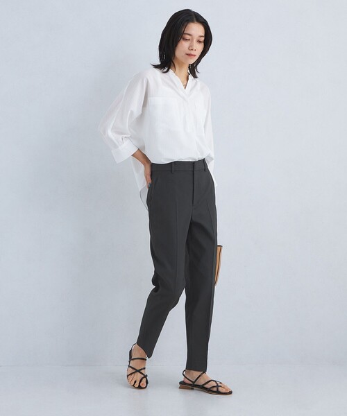 green label relaxing（グリーンレーベルリラクシング）の「［size SHORTあり］キチントボトムス ALLFIT テーパード パンツ（スラックス・レディース・ブラック/ホワイト/コバルトブルー・34/SHORT/40/38/36）」の8枚目の写真