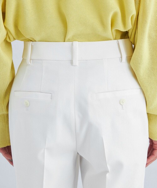 green label relaxing（グリーンレーベルリラクシング）の「［size SHORTあり］キチントボトムス ALLFIT テーパード パンツ（スラックス・レディース・ブラック/ホワイト/コバルトブルー・34/SHORT/40/38/36）」の15枚目の写真