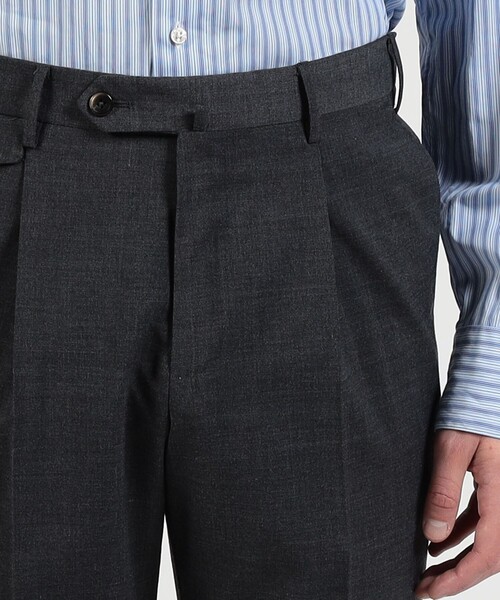 PT TORINO（ピーティートリノ）の「PT TORINO Gentleman Fit ポリエステルウール 1プリーツ スリムスラックス（スラックス・メンズ・キャメル/チャコールグレー/グレー・50/48/44）」の7枚目の写真