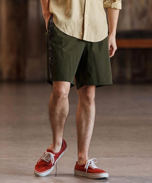 CAMBIO（カンビオ）の「mp13263-Camouflage Line Tape Nylon Short Pants ショートパンツ（その他パンツ・メンズ・カーキ/ブラック/ベージュ・S/M/L）」の5枚目の写真