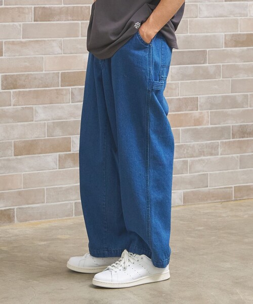 J.PRESS YORK STREET(ジェイプレスヨークストリート)の「【UNISEX】UNIVERSAL OVERALL × YORK STREET ペインターパンツ(デニムパンツ・メンズ・ブルー系1/ダルブルー系/アイボリー系/ネイビー系・SMALL/MEDIUM/LARGE)」の2枚目の写真