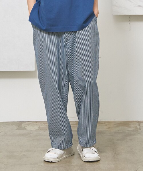 J.PRESS YORK STREET(ジェイプレスヨークストリート)の「【UNISEX】UNIVERSAL OVERALL × YORK STREET ペインターパンツ(デニムパンツ・メンズ・ブルー系1/ダルブルー系/アイボリー系/ネイビー系・SMALL/MEDIUM/LARGE)」の3枚目の写真