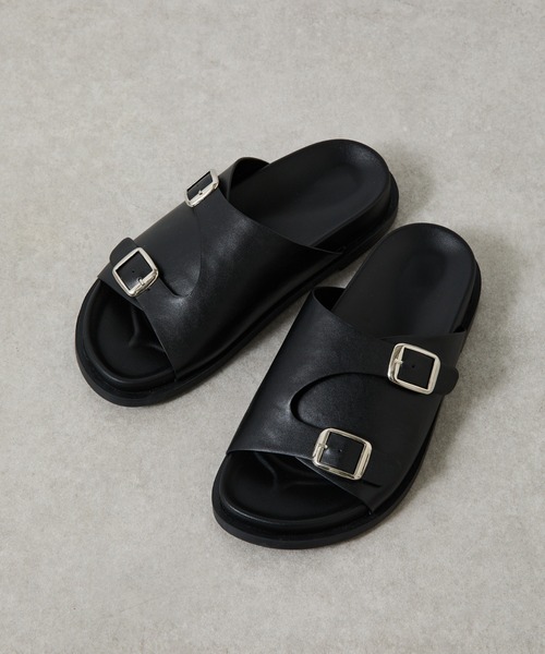 COLONY 2139（コロニートゥーワンスリーナイン）の「ワイドアッパーサンダル（サンダル・レディース・グレー/ブラック・LARGE/MEDIUM）」の2枚目の写真