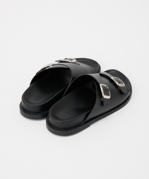 COLONY 2139（コロニートゥーワンスリーナイン）の「ワイドアッパーサンダル（サンダル・レディース・グレー/ブラック・LARGE/MEDIUM）」の7枚目の写真