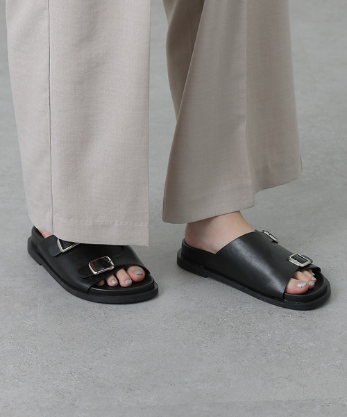 COLONY 2139（コロニートゥーワンスリーナイン）の「ワイドアッパーサンダル（サンダル・レディース・グレー/ブラック・LARGE/MEDIUM）」の14枚目の写真