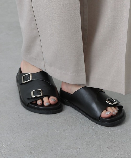 COLONY 2139（コロニートゥーワンスリーナイン）の「ワイドアッパーサンダル（サンダル・レディース・グレー/ブラック・LARGE/MEDIUM）」の12枚目の写真