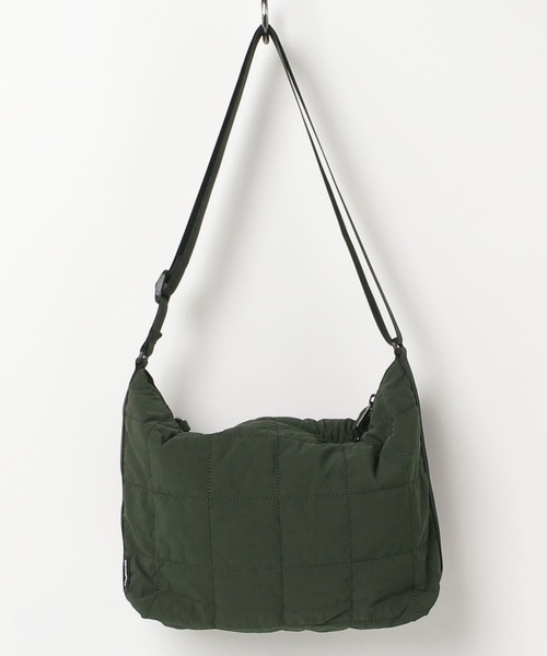 ARCHIVER(アーカイバ)の「【RS】【ADAMPATEK】square quilt middle shoulder bag/スクエアキルトミディアムショルダーバッグ(ショルダーバッグ・メンズ・ブラック/グレー・FREE)」の11枚目の写真