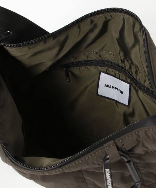 ARCHIVER(アーカイバ)の「【RS】【ADAMPATEK】square quilt middle shoulder bag/スクエアキルトミディアムショルダーバッグ(ショルダーバッグ・メンズ・ブラック/グレー・FREE)」の9枚目の写真
