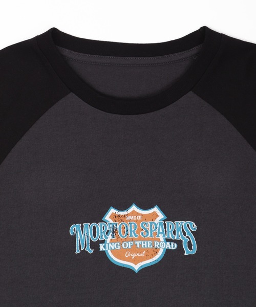 WEGO（ウィゴー）の「WEGO/リラックスフィットグラフィックラグランT（Tシャツ/カットソー・メンズ・ホワイト/ブラック・MEDIUM/LARGE）」の17枚目の写真